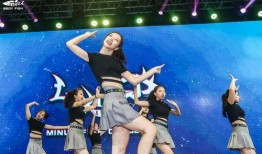 街舞吃瓜情侣图片高清,高清画面诠释爱情火花