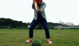 唐山小伙吃瓜事件,一场网络热议背后的真相与反思