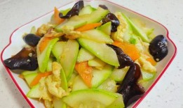 角瓜可以炒着吃,家常美味新尝试