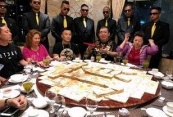 发廊吃瓜群众,揭秘娱乐圈幕后故事