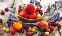 秋吃果不吃瓜,品味果实，拒绝瓜果诱惑