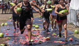 在美国吃瓜群众,美国吃瓜群众视角下的热点事件解读