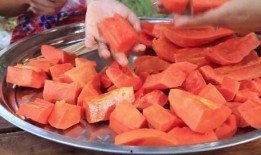 海拔小姐姐吃瓜,小姐姐的瓜香四溢