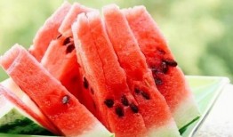 夏天吃瓜头像男生,男生专属的清凉时刻