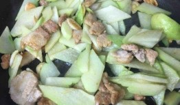 佛瓜怎么炒着吃,家常美味新尝试